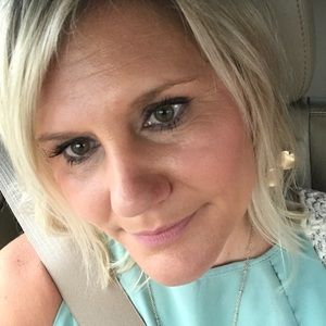 Meet your Posher, Jenny